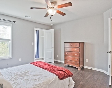 112 Davina Drive - Photo Thumbnail 25