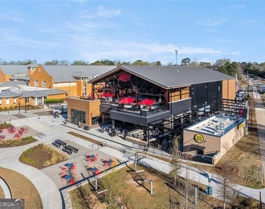 112 Davina Drive - Photo Thumbnail 37