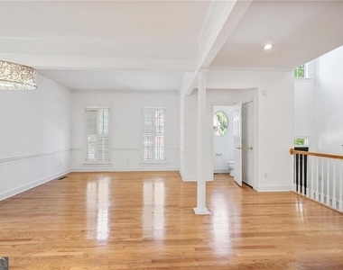 2024 Wrights Mill Circle Ne - Photo Thumbnail 9
