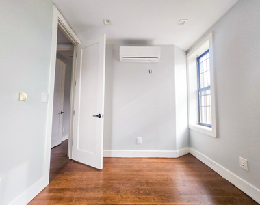 6702 60th Street - Photo Thumbnail 7