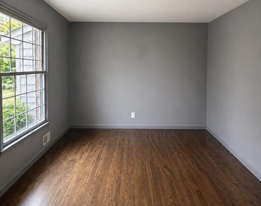 2908 Logan Road - Photo Thumbnail 5