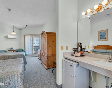 1008 Ocean Avenue - Photo Thumbnail 7