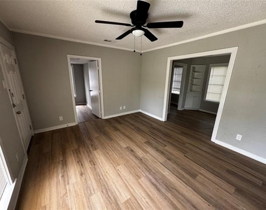 1717 Hemphill Drive - Photo Thumbnail 1