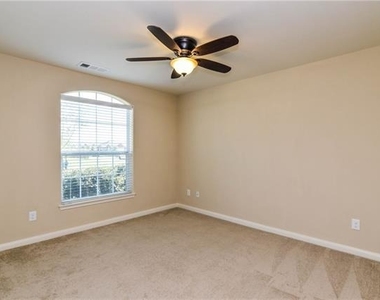 216 Mill Street - Photo Thumbnail 11
