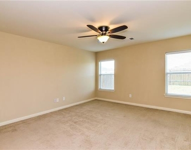 216 Mill Street - Photo Thumbnail 9