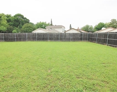 1103 Hemlock Court - Photo Thumbnail 13