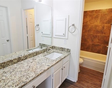 1103 Hemlock Court - Photo Thumbnail 11