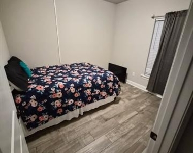 4074 Jayce Michael Drive - Photo Thumbnail 3