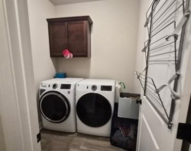 4074 Jayce Michael Drive - Photo Thumbnail 9