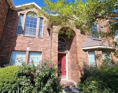 5400 Meadow Valley Drive - Photo Thumbnail 1