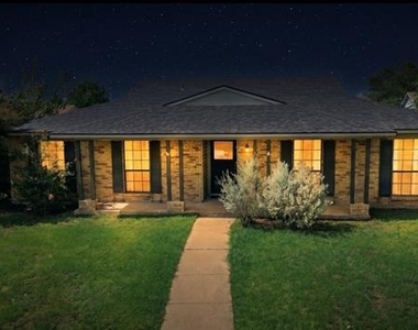 2213 Proctor - Photo Thumbnail 1