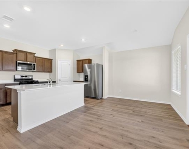 4121 Amethyst Drive - Photo Thumbnail 4