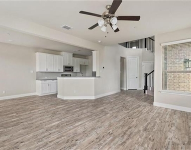 2900 Galveston Street - Photo Thumbnail 20