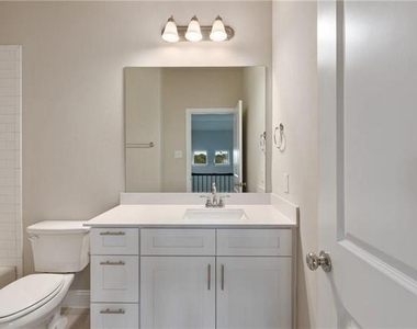 2900 Galveston Street - Photo Thumbnail 3
