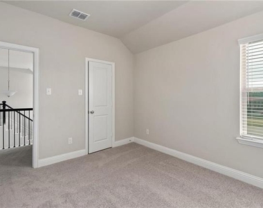 2900 Galveston Street - Photo Thumbnail 11