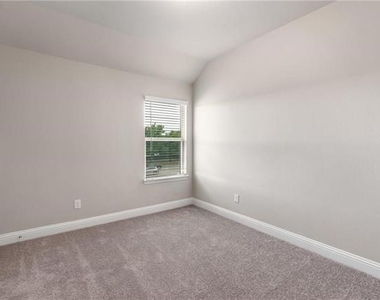 2900 Galveston Street - Photo Thumbnail 4