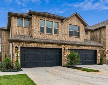 2900 Galveston Street - Photo Thumbnail 23