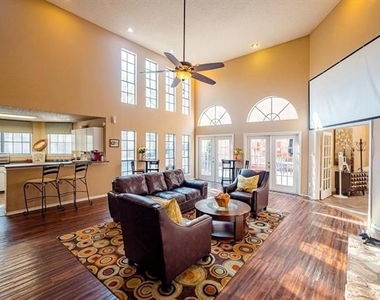 2809 W William Cannon Drive - Photo Thumbnail 10
