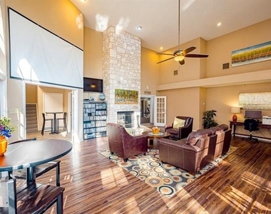 2809 W William Cannon Drive - Photo Thumbnail 9
