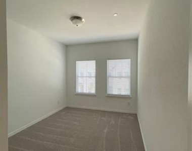 9931 Tolbert Street - Photo Thumbnail 18