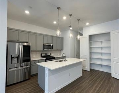 9931 Tolbert Street - Photo Thumbnail 7