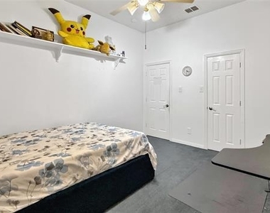 7848 Ravens Cliff Drive - Photo Thumbnail 6
