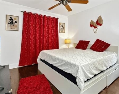 7848 Ravens Cliff Drive - Photo Thumbnail 16