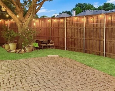 7848 Ravens Cliff Drive - Photo Thumbnail 31
