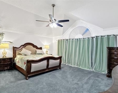 7848 Ravens Cliff Drive - Photo Thumbnail 27