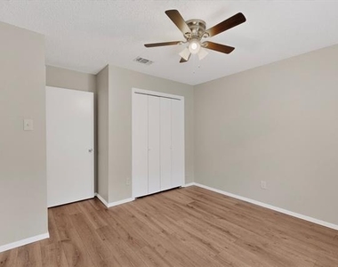 3725 Northridge Drive - Photo Thumbnail 26