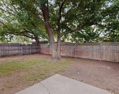 3725 Northridge Drive - Photo Thumbnail 35