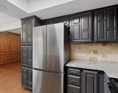 3725 Northridge Drive - Photo Thumbnail 15