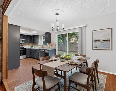 3725 Northridge Drive - Photo Thumbnail 10