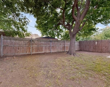 3725 Northridge Drive - Photo Thumbnail 36