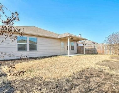 120 Abelia Drive - Photo Thumbnail 33