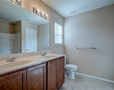 120 Abelia Drive - Photo Thumbnail 23
