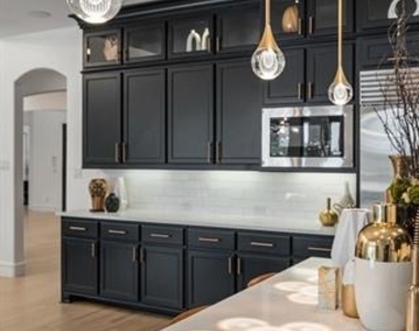 320 W Highland Street - Photo Thumbnail 17