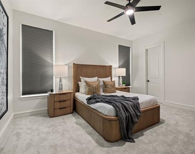 320 W Highland Street - Photo Thumbnail 24