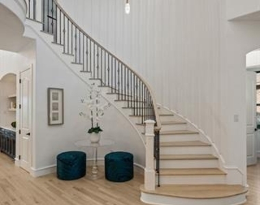 320 W Highland Street - Photo Thumbnail 25