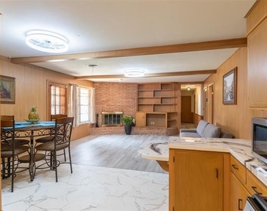2609 Madison Avenue - Photo Thumbnail 9
