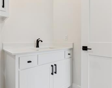 3230 Elihu Street - Photo Thumbnail 9