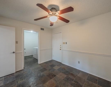 3704 Hulen Park Drive - Photo Thumbnail 18