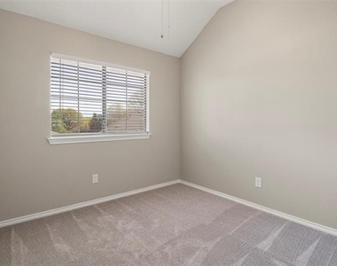 1301 Spring Street - Photo Thumbnail 21