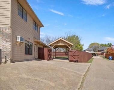 1301 Spring Street - Photo Thumbnail 29