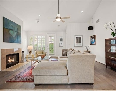 4209 Sexton Lane - Photo Thumbnail 7