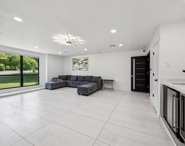 5924 Janet Court - Photo Thumbnail 21