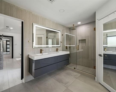 5924 Janet Court - Photo Thumbnail 13