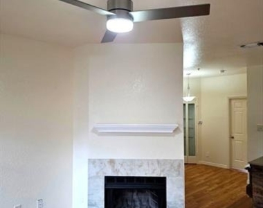 4800 W Lovers Lane - Photo Thumbnail 5