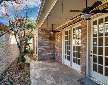 5920 Encore Drive - Photo Thumbnail 32