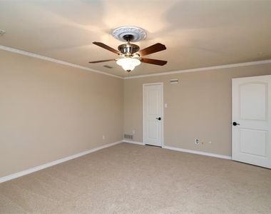 5920 Encore Drive - Photo Thumbnail 27